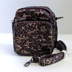 Lug Can Can 2 - Leopard Berry, NWT 🚨 DISCONTINUED!🚨